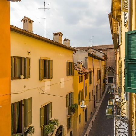 Downtown Apartment Verona Esterno foto