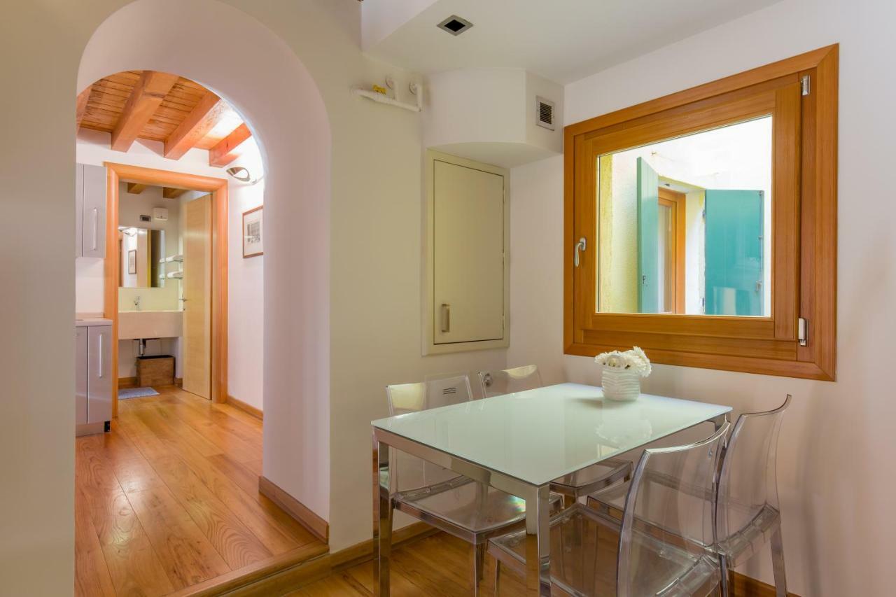 Downtown Apartment Verona Esterno foto